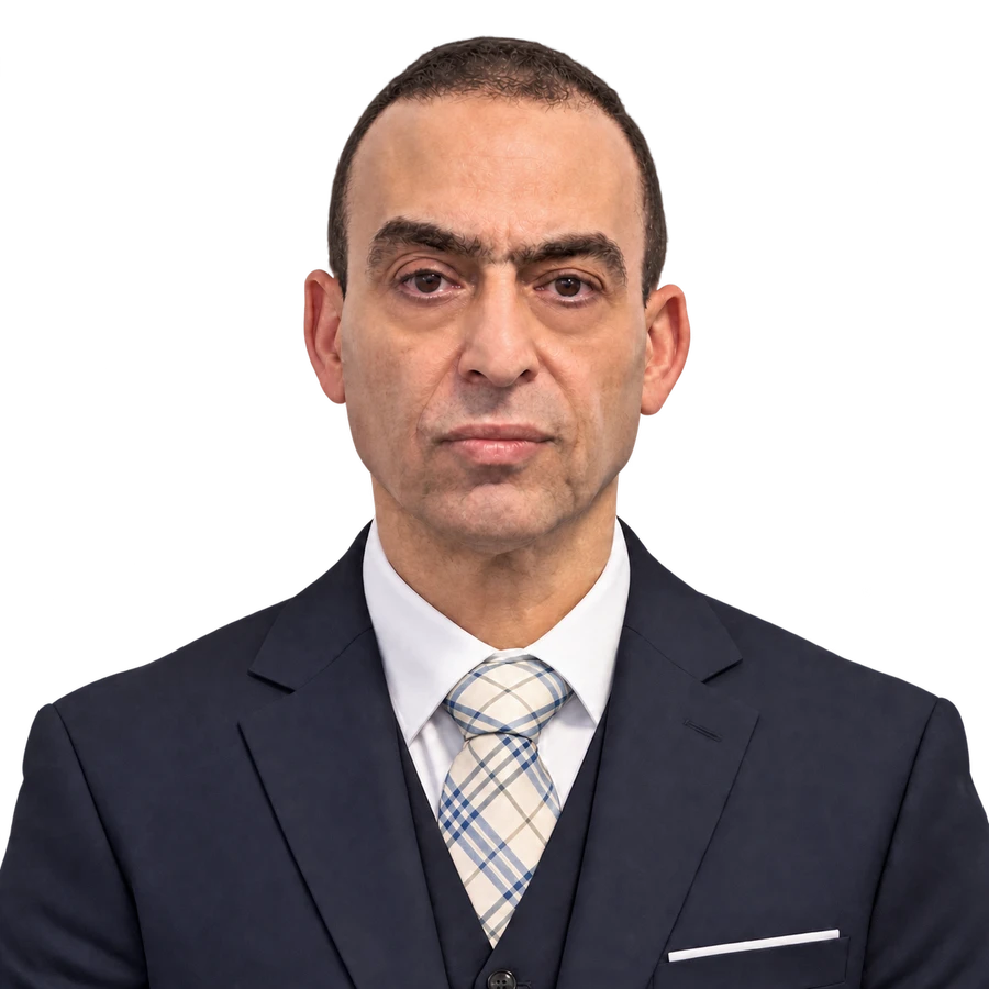 Portrait du Dr Mokhtar Boulouiz, médecin généraliste à Grande-Synthe